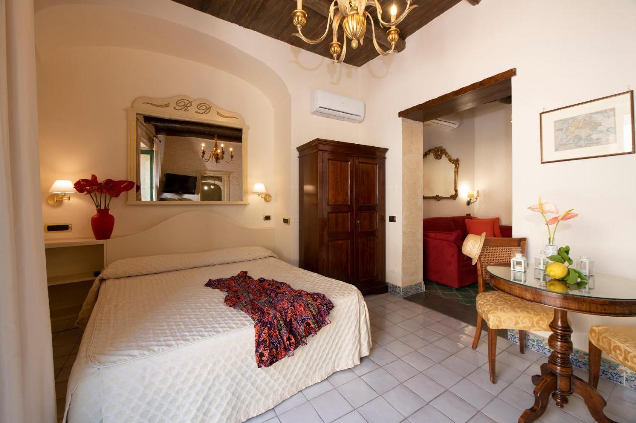 Amalfi Old Square Room & Apartments Zewnętrze zdjęcie